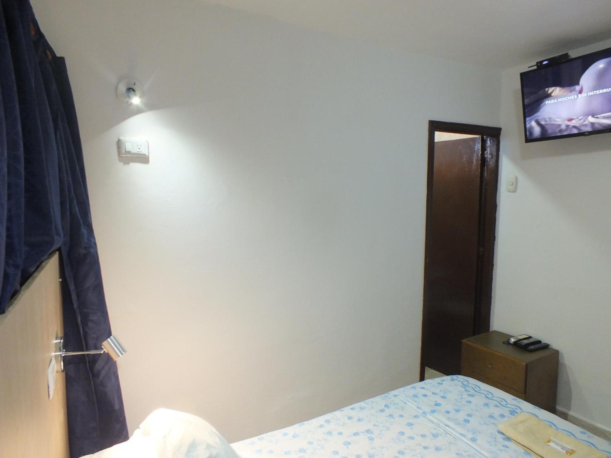 Hotel Malecon Del Rio 巴兰基亚 外观 照片