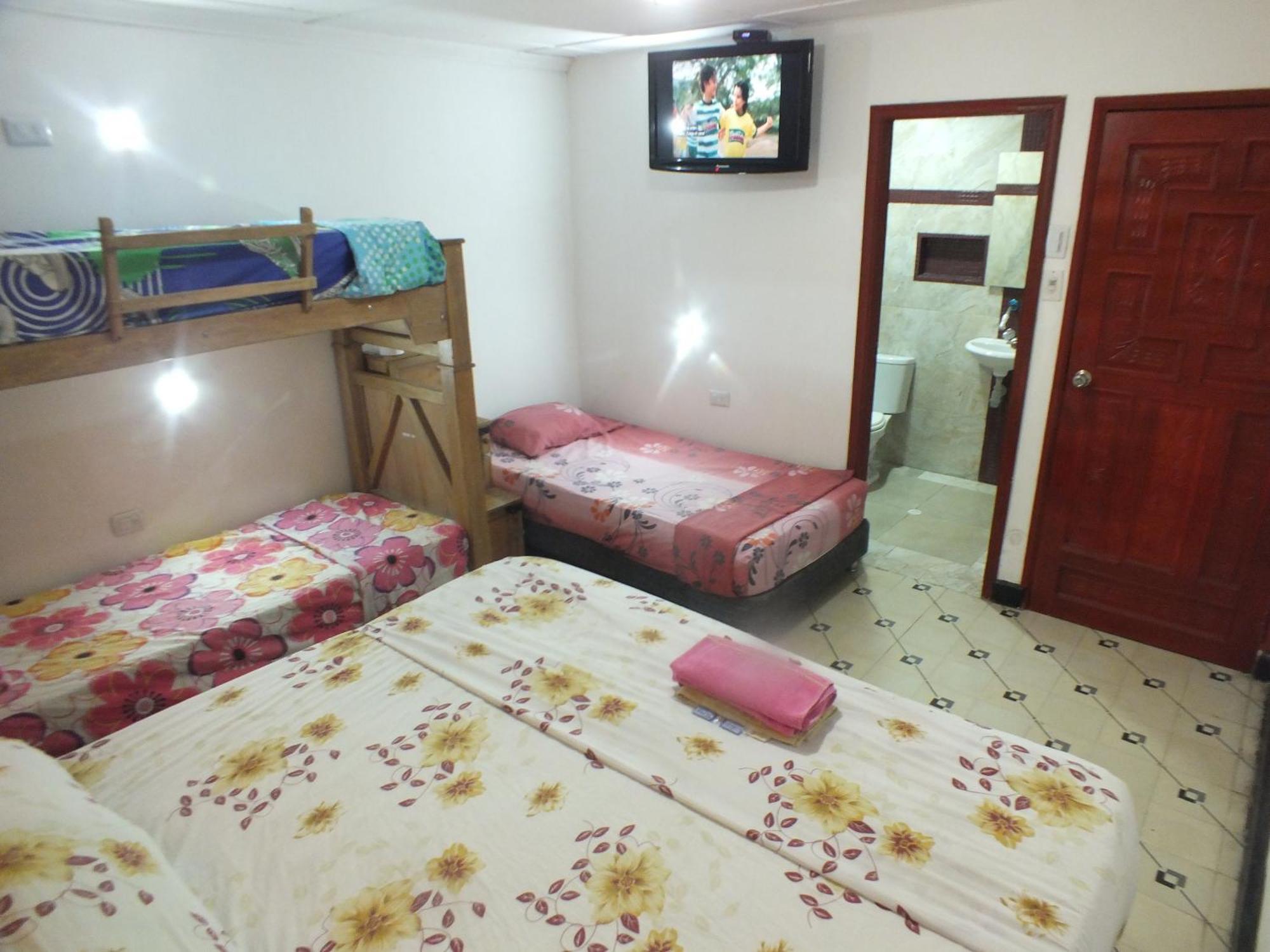 Hotel Malecon Del Rio 巴兰基亚 外观 照片