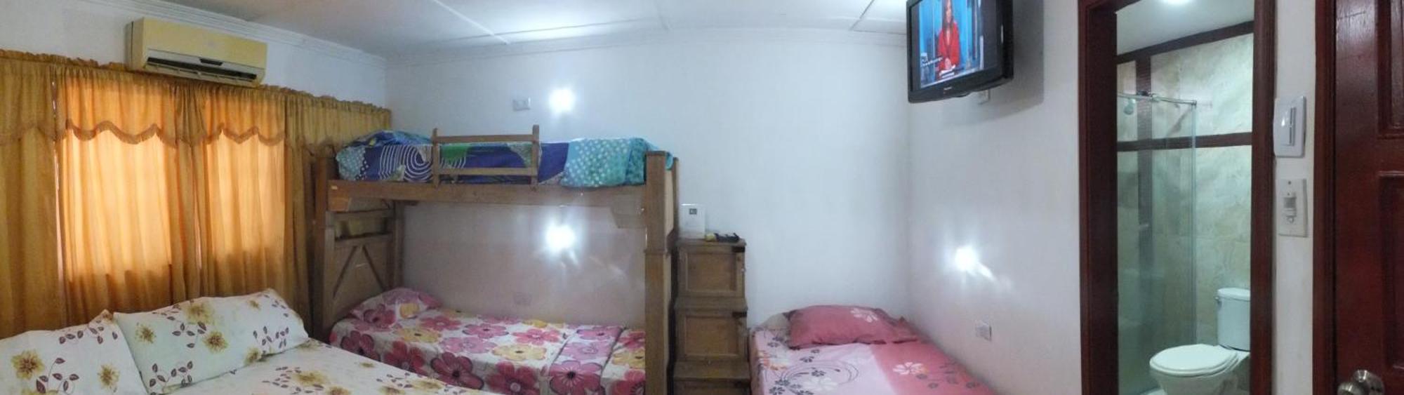 Hotel Malecon Del Rio 巴兰基亚 外观 照片