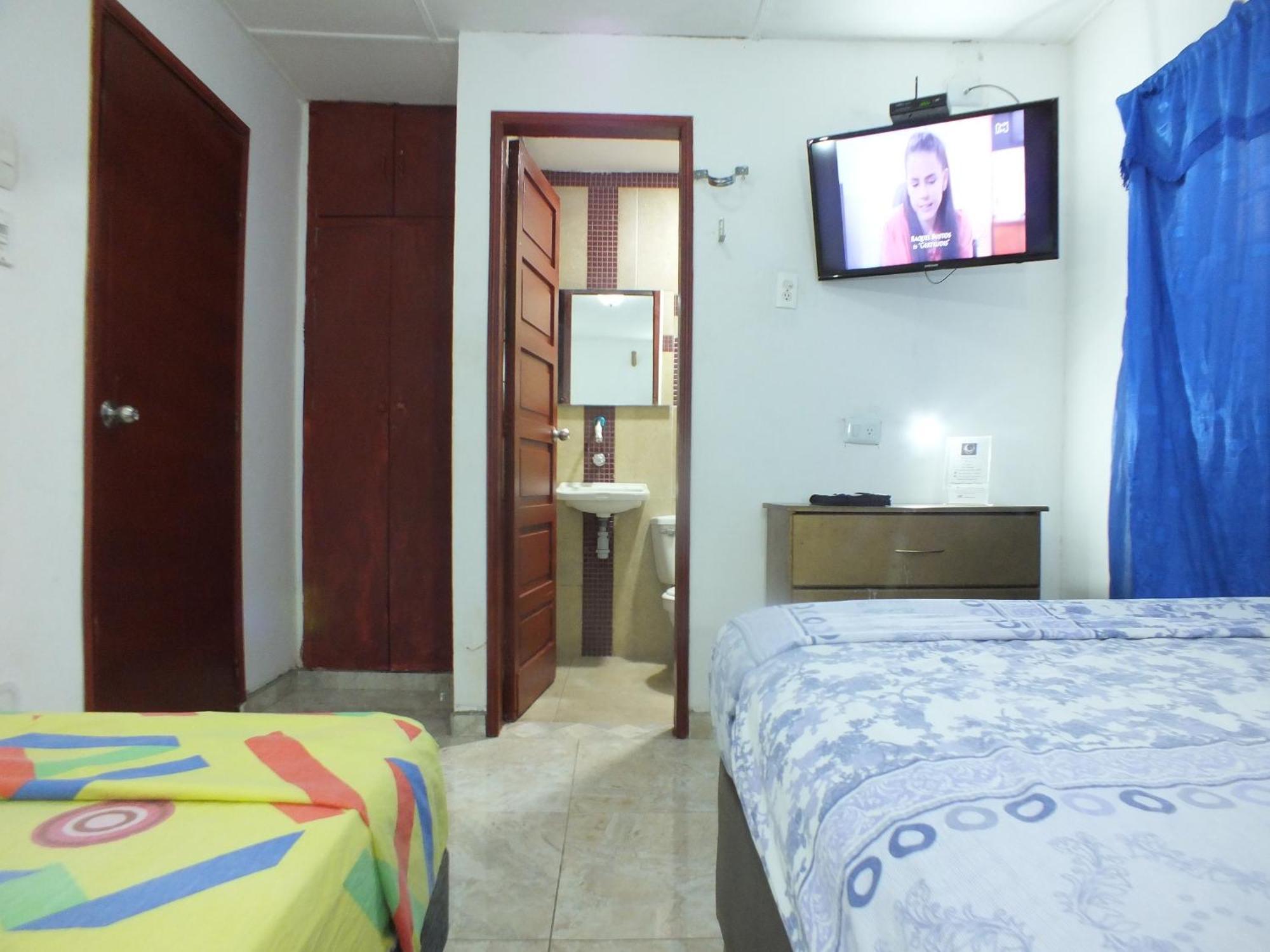 Hotel Malecon Del Rio 巴兰基亚 外观 照片